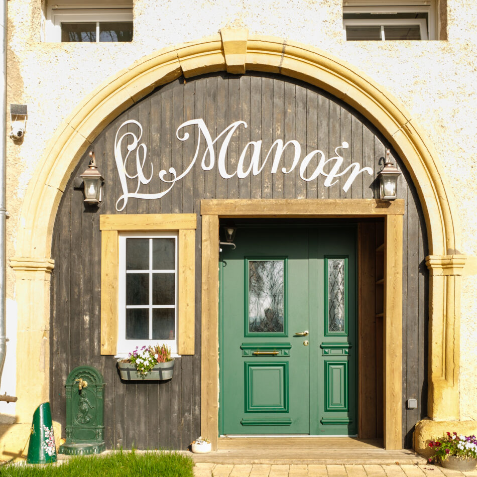 Le Manoir de Buy Cafe-s Business - Seven21Studio -00007_MD